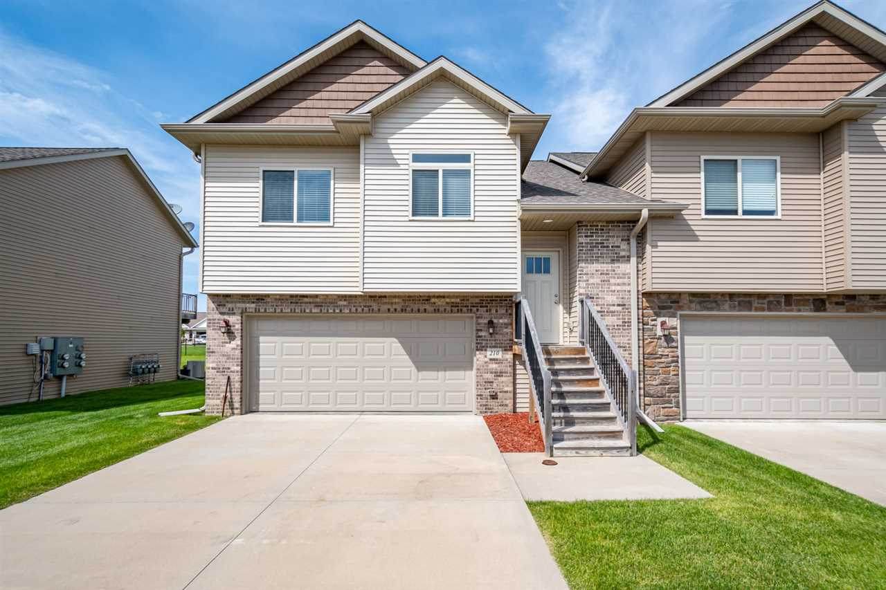 200 Prairie Rose Pl - Photo 1