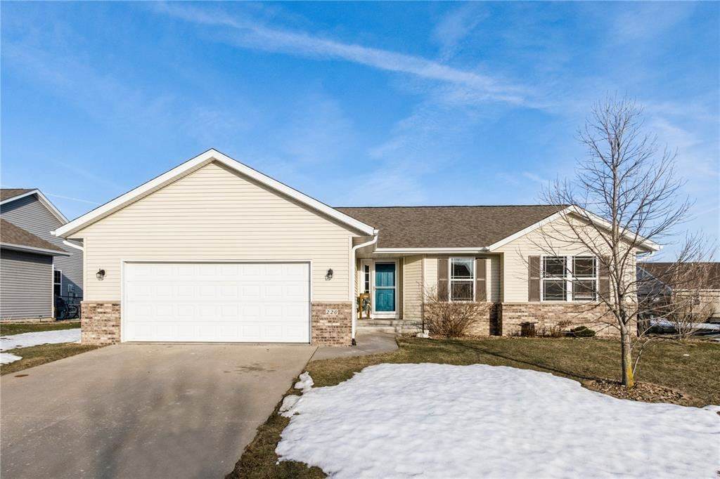 220 Cattail Lane - Photo 1