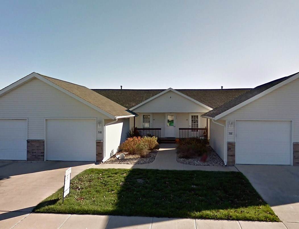534 Iris Ave - Photo 1