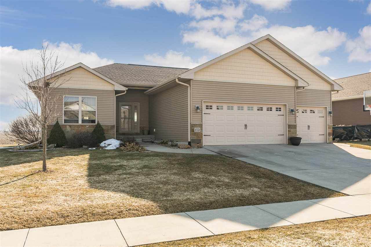 110 N Sunset Drive - Photo 1
