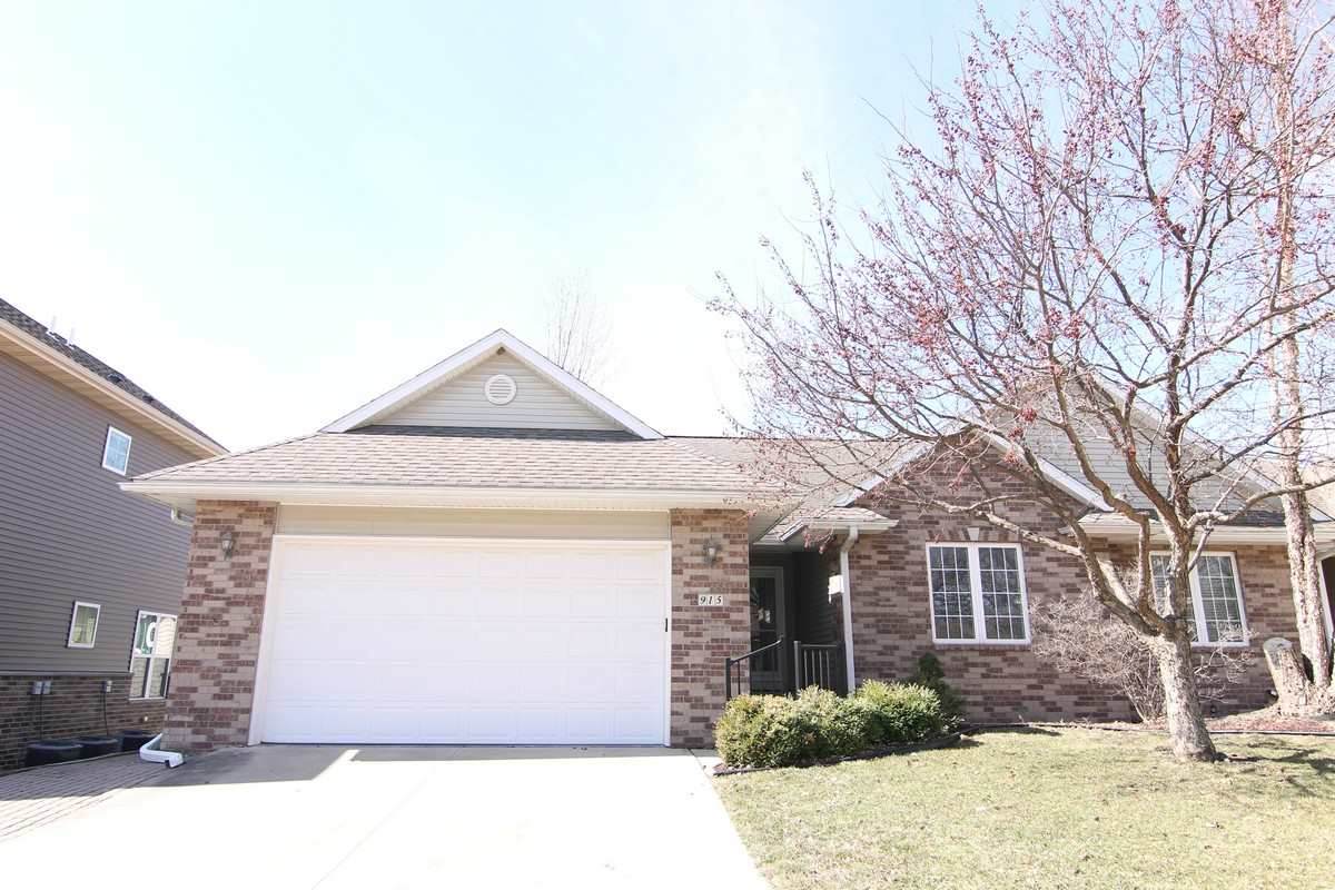 915 Scott Park Dr - Photo 1