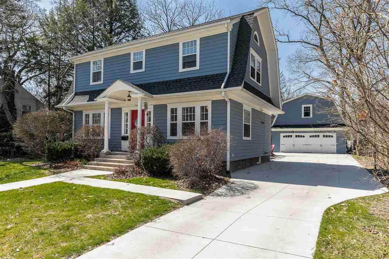 343 Beldon Ave - Photo 1