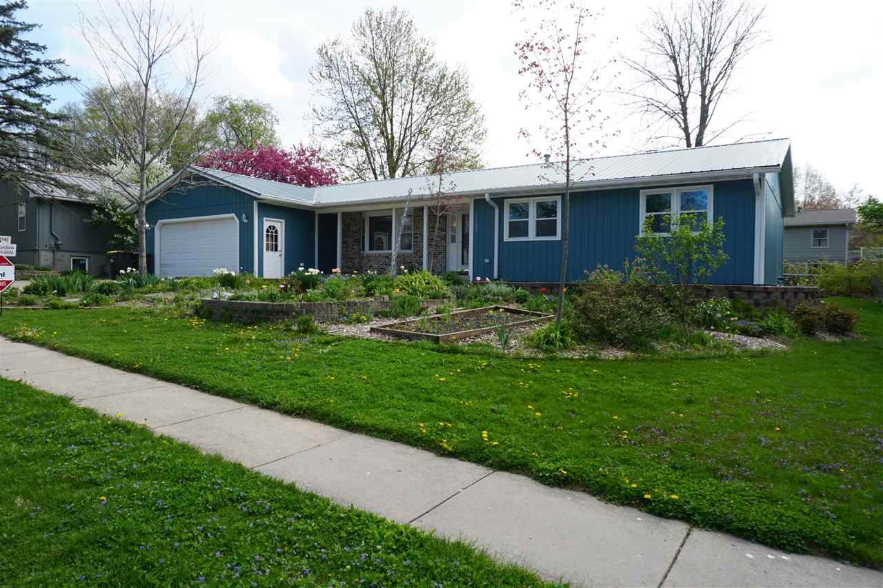 1102 Estron St - Photo 1