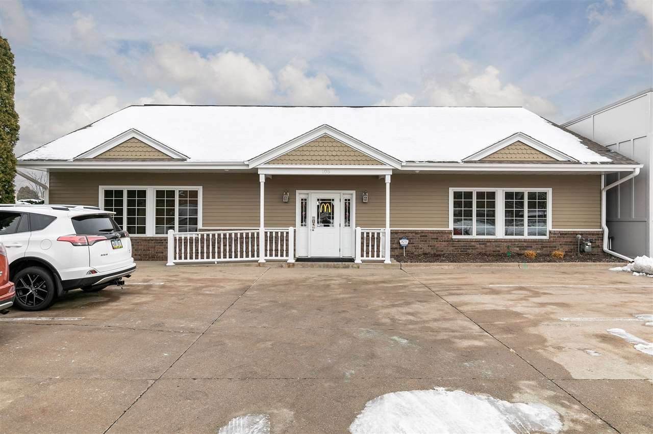 105 5th St - Photo 1