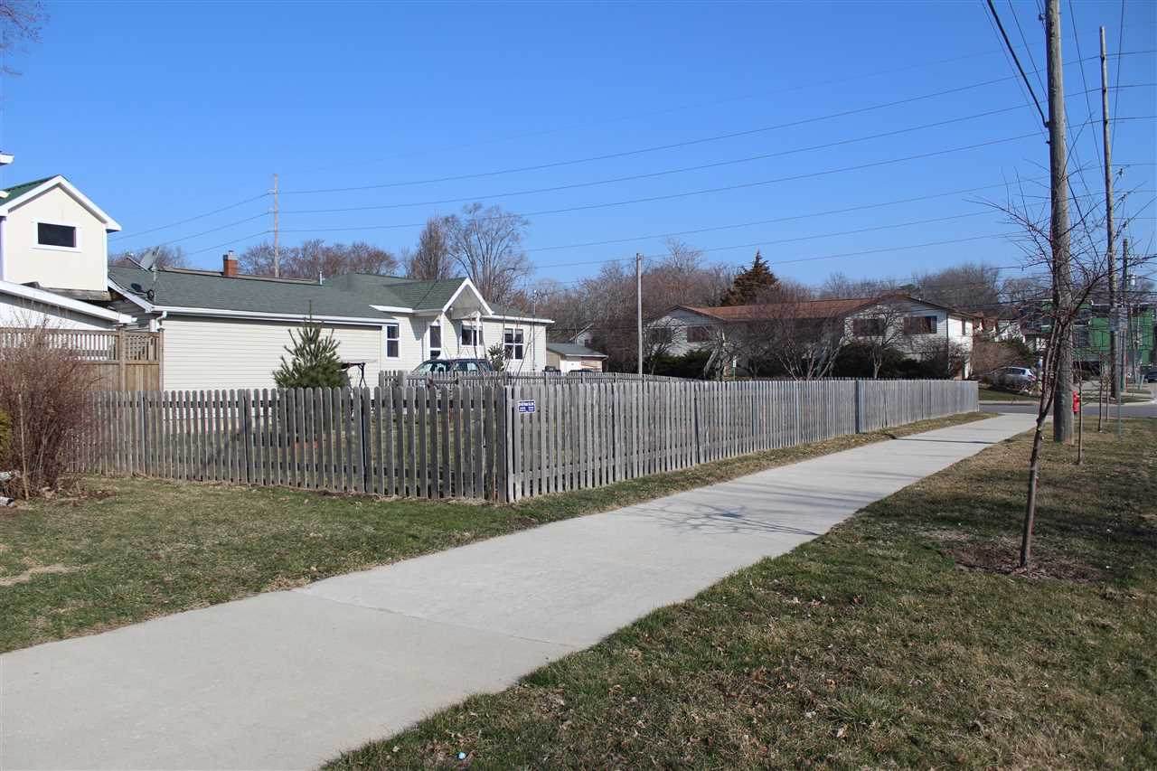 809 Orchard St. - Photo 1