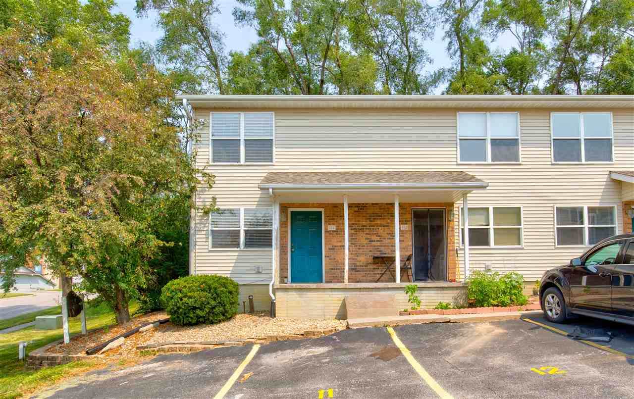 961 Boston Way - Photo 1