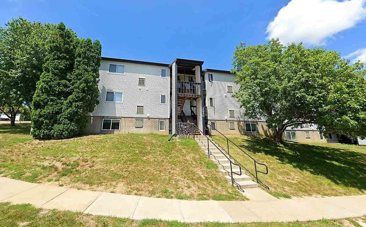 2620 Westwinds Dr - Photo 1