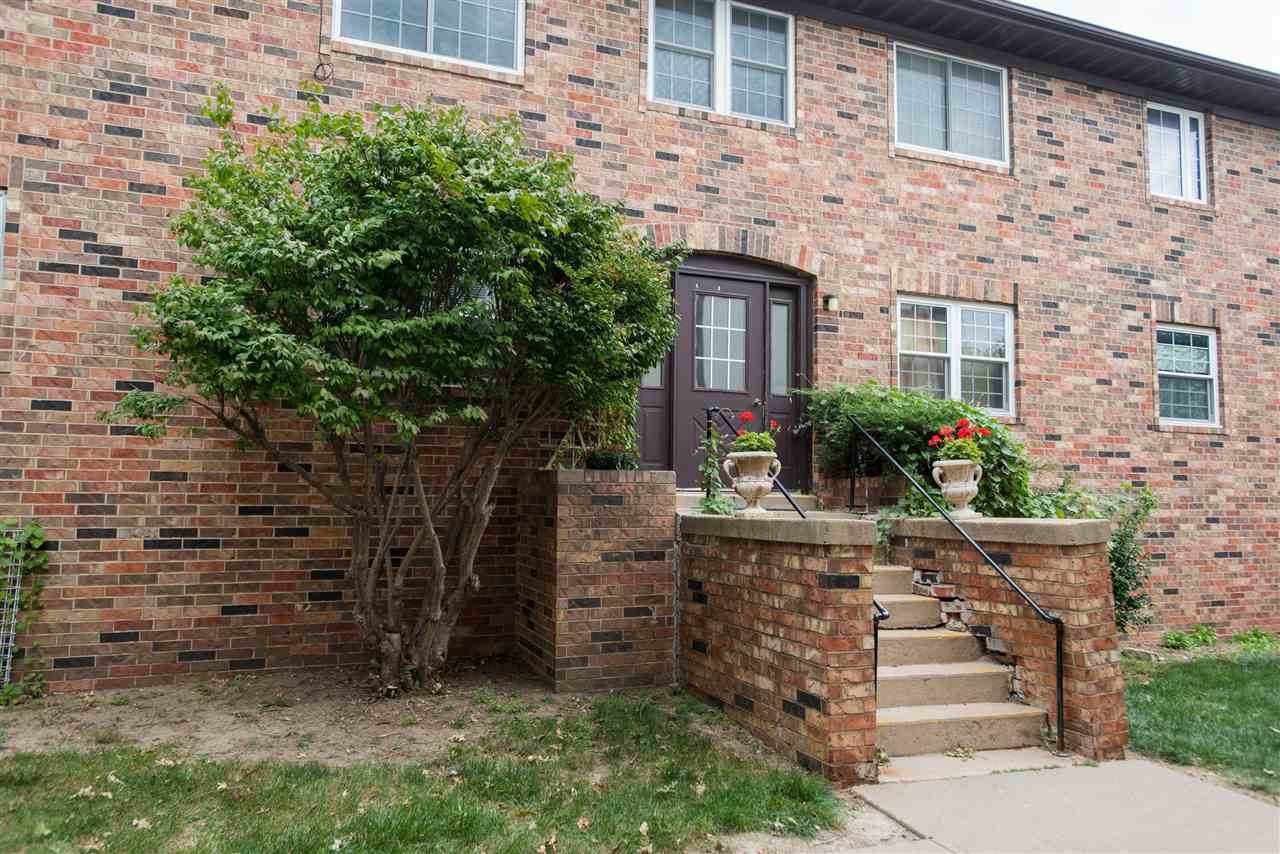 801 21st Avenue Pl - Photo 1