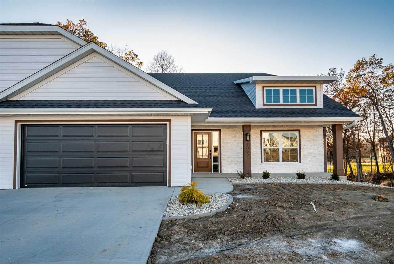 1023 Dubs Dr - Photo 1