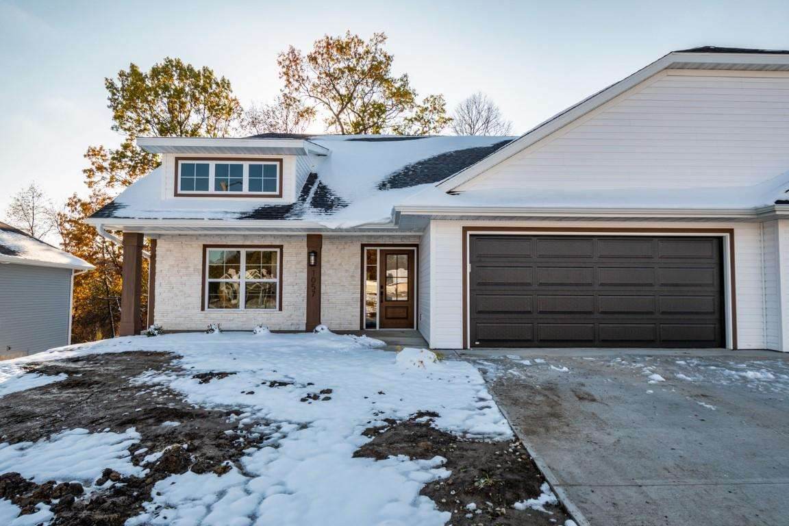 1021 Dubs Dr - Photo 1