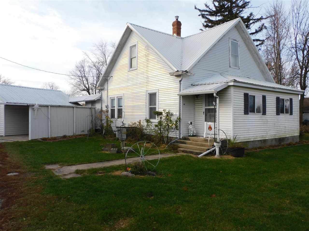 374 Main St - Photo 1