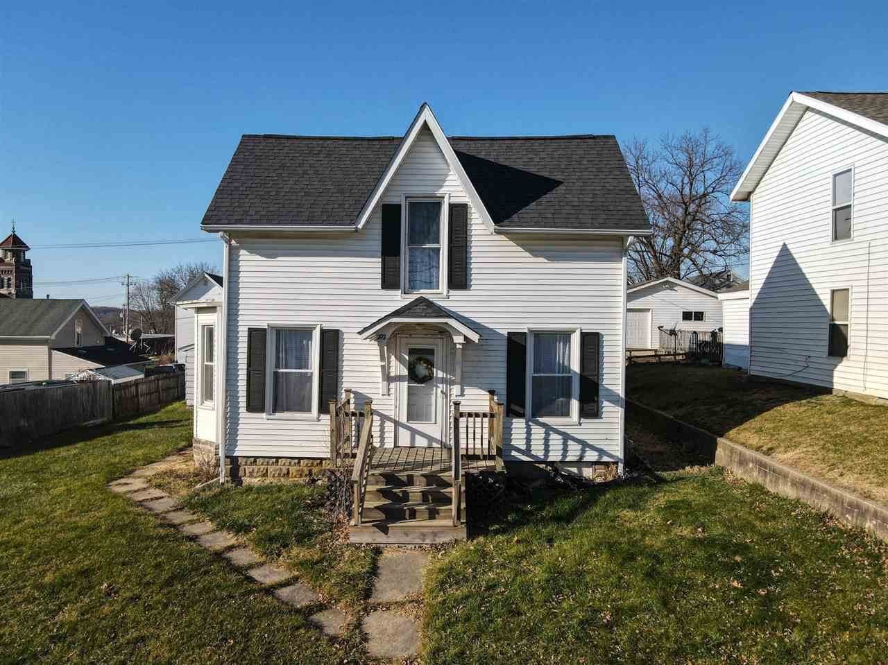 202 Ford St - Photo 1