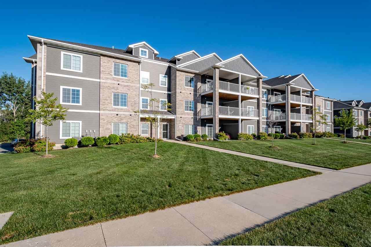 2863 Spring Rose Cir - Photo 1