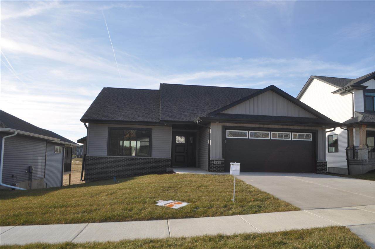 833 Aiden St. - Photo 1