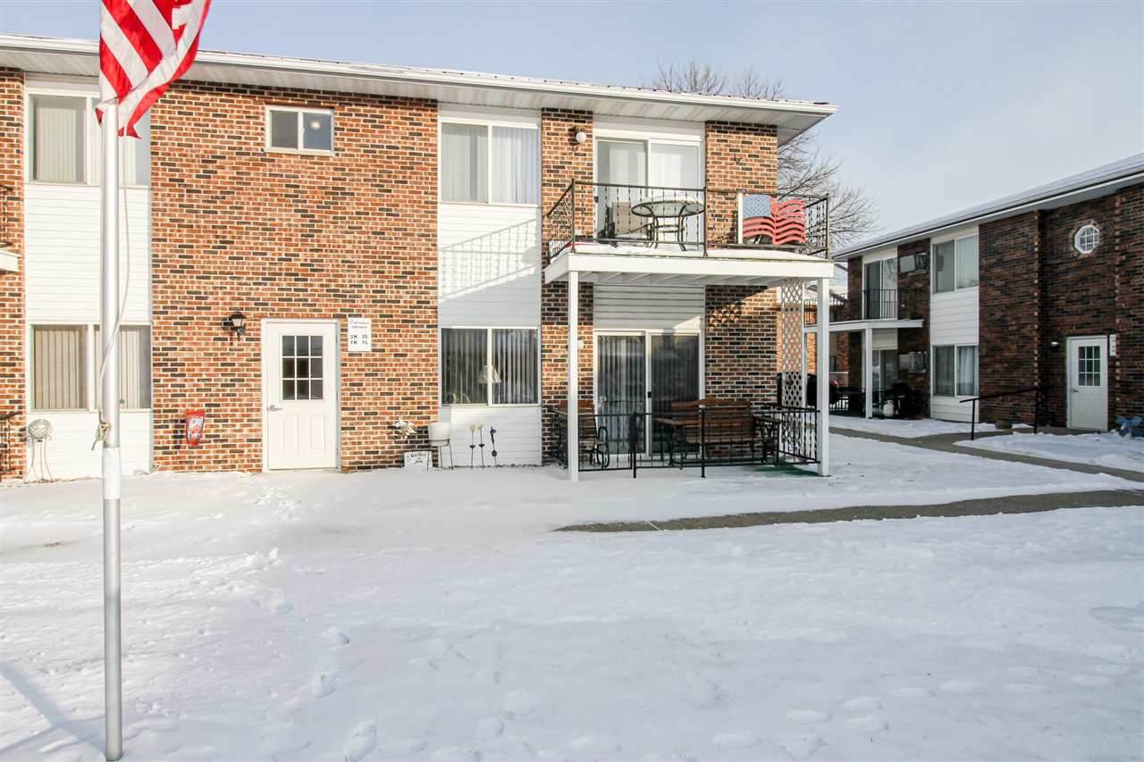 1505 3rd St - Photo 1
