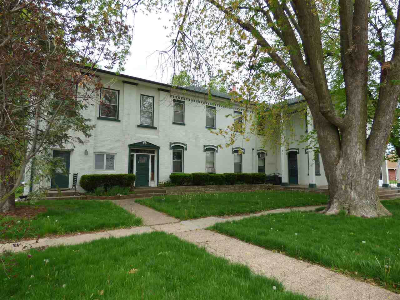 227 Main St - Photo 1