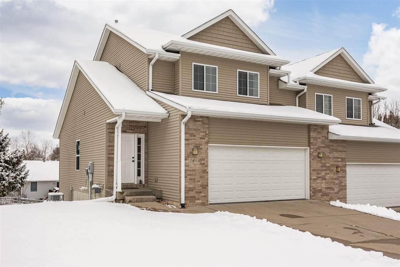 1453 Ozark Rdg - Photo 1