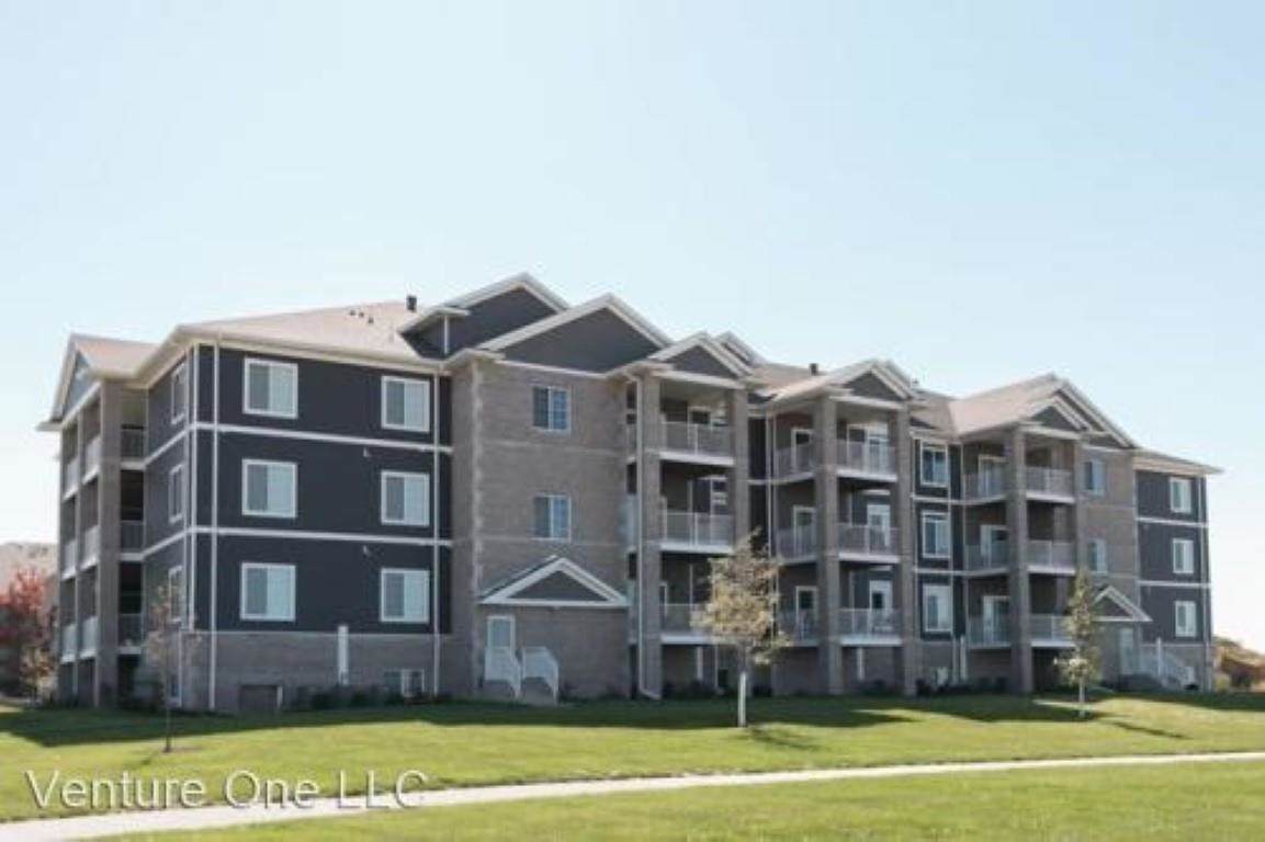2894 Coral Ct - Photo 1