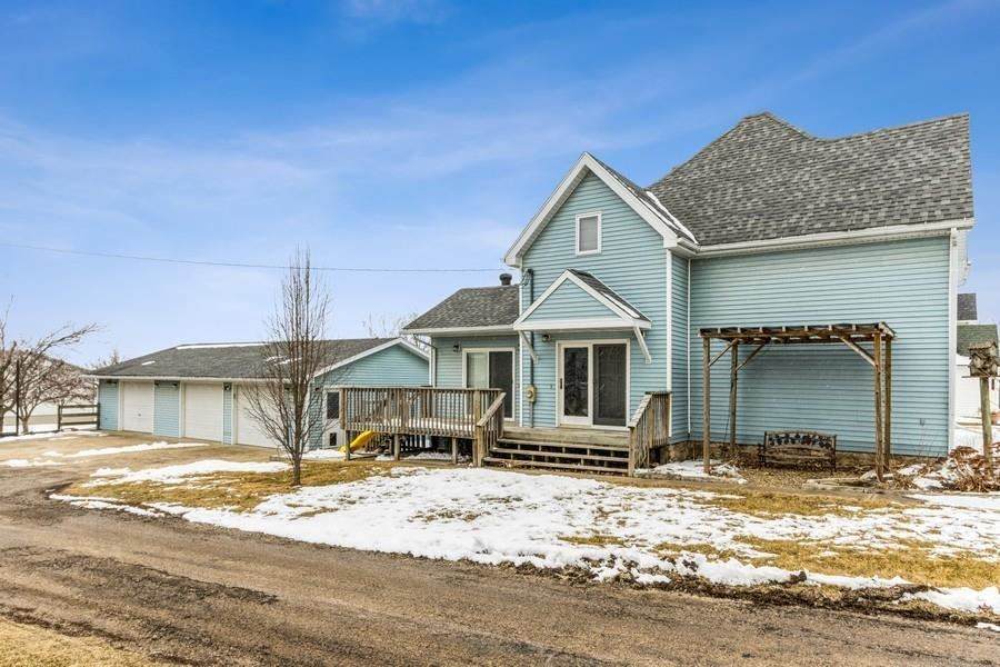 205 Fremont St. Sw - Photo 1