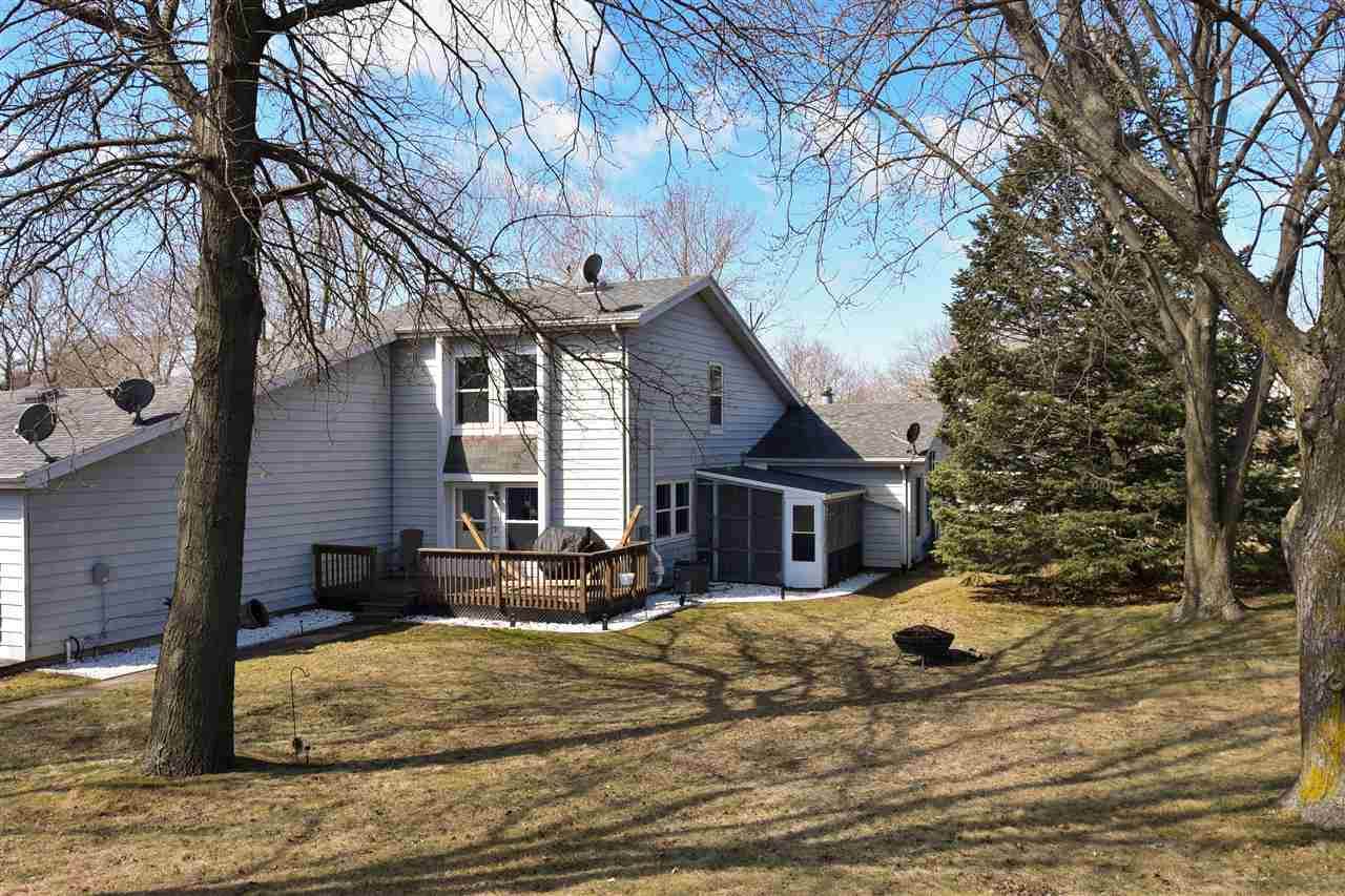 102 Valley Road - Photo 1
