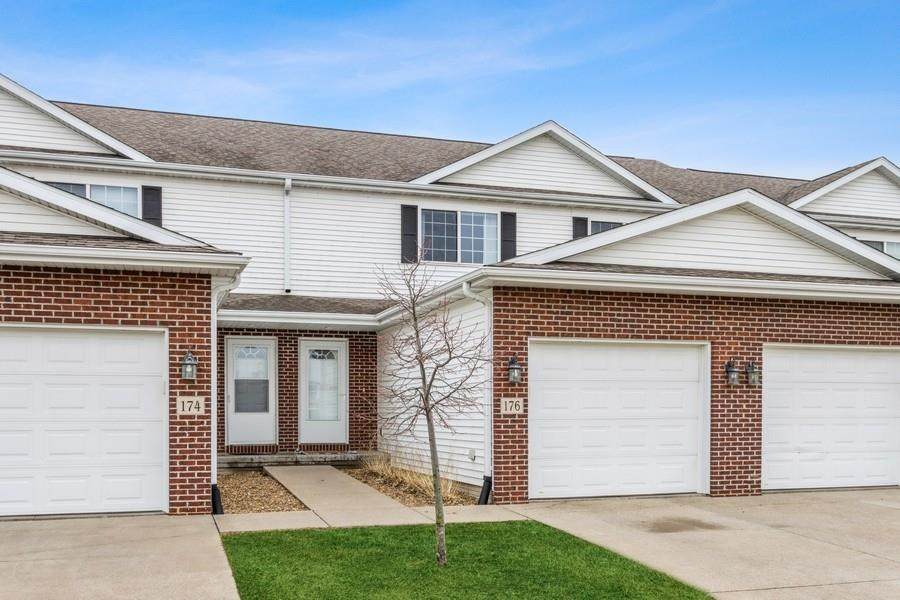 176 War Admiral Ln - Photo 1
