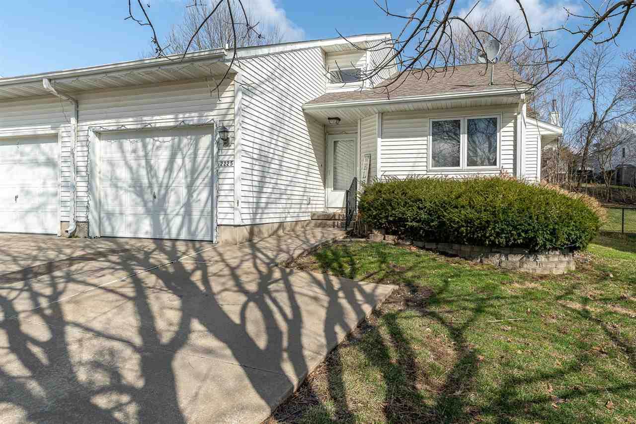 2225 10th St - Photo 1