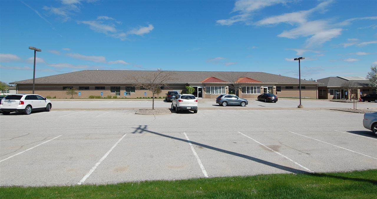 5 Lions Dr - Photo 1