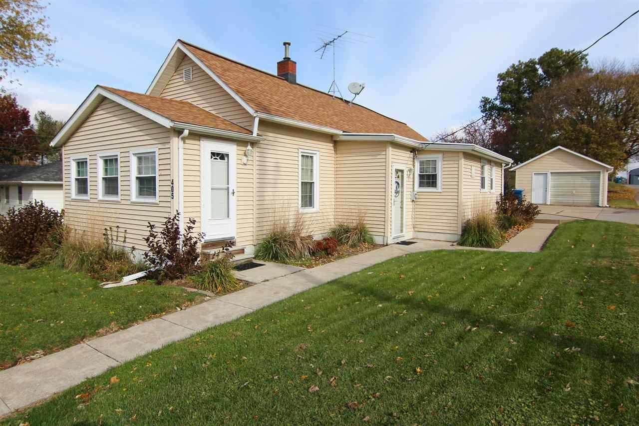 405 Elm St - Photo 1