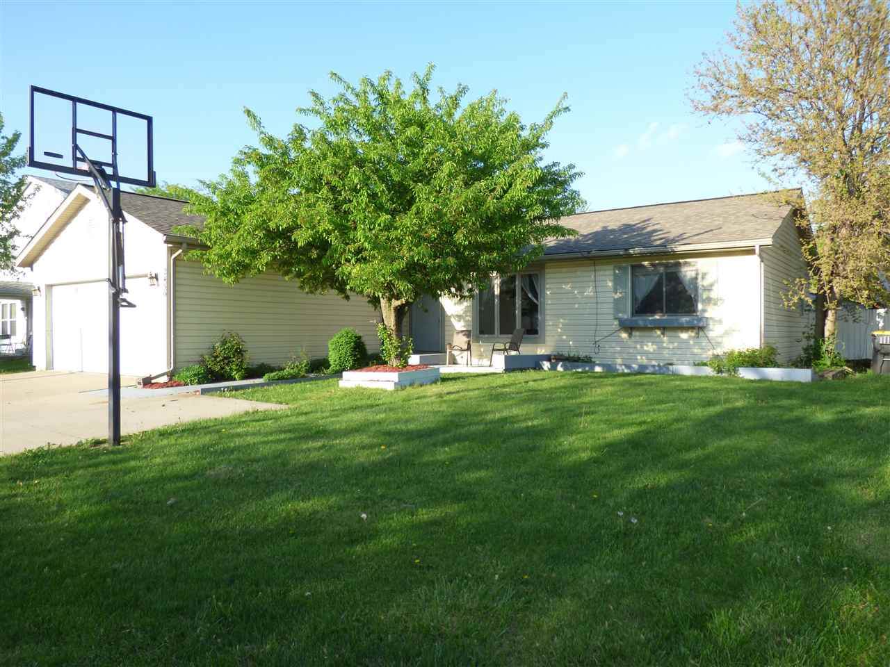 2450 Aster Ave - Photo 1