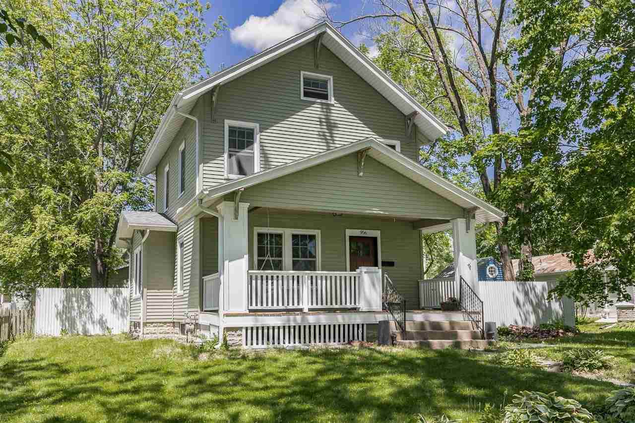 956 Davenport St - Photo 1