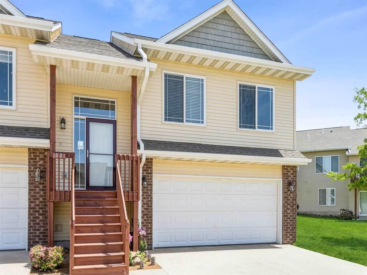 1881 Goose Lake Circle - Photo 1