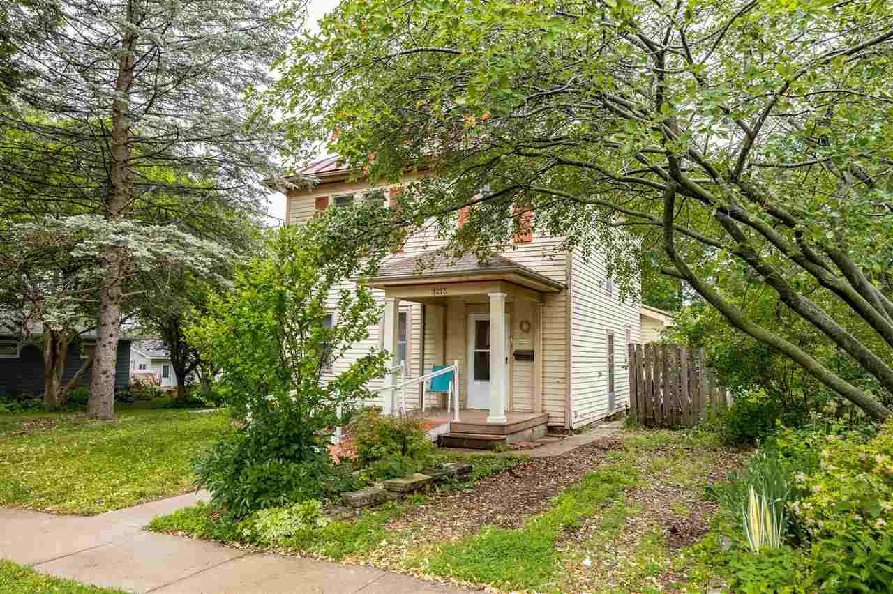 1213 Marcy St - Photo 1