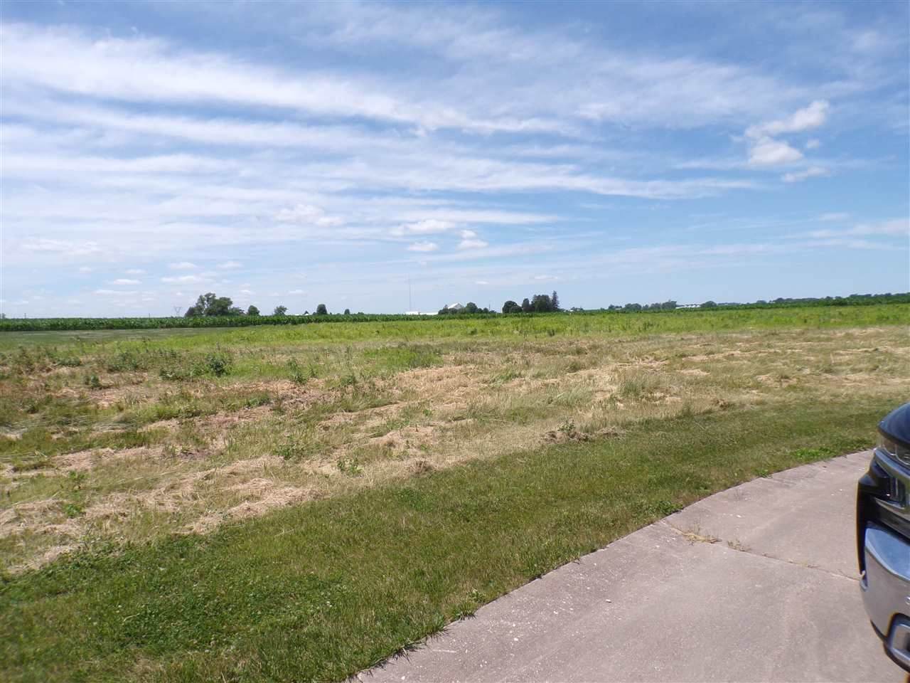 1242 Eagle Ct - Photo 1