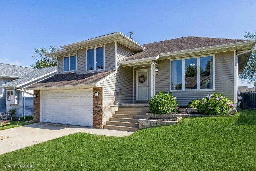 13 Coll Ct - Photo 1