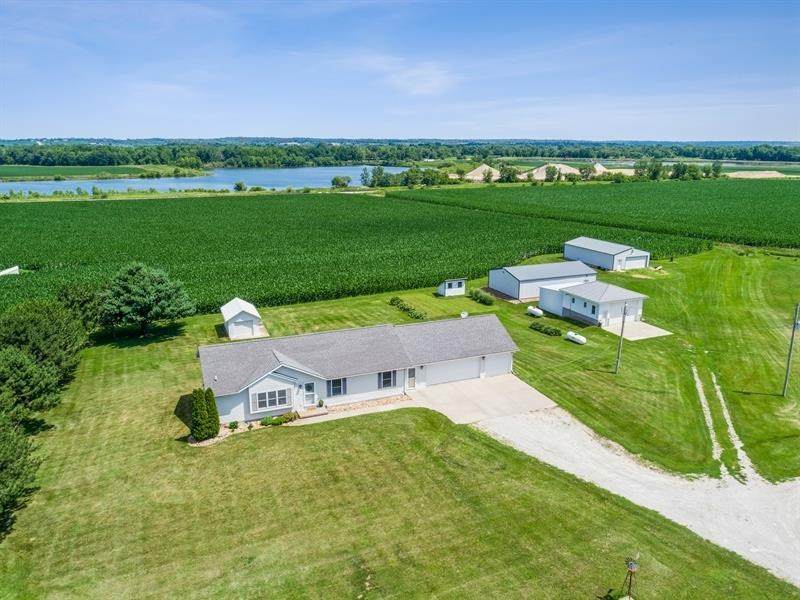 2493 Highway 6 Trail - Photo 1