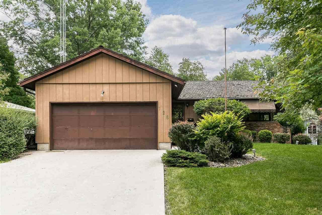 126 Potomac Drive - Photo 1