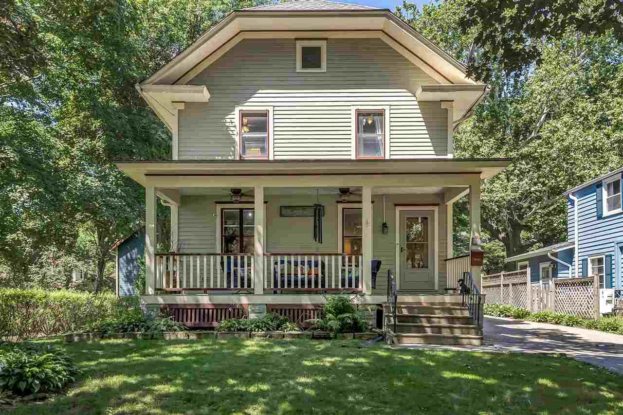 725 Clark St. - Photo 1
