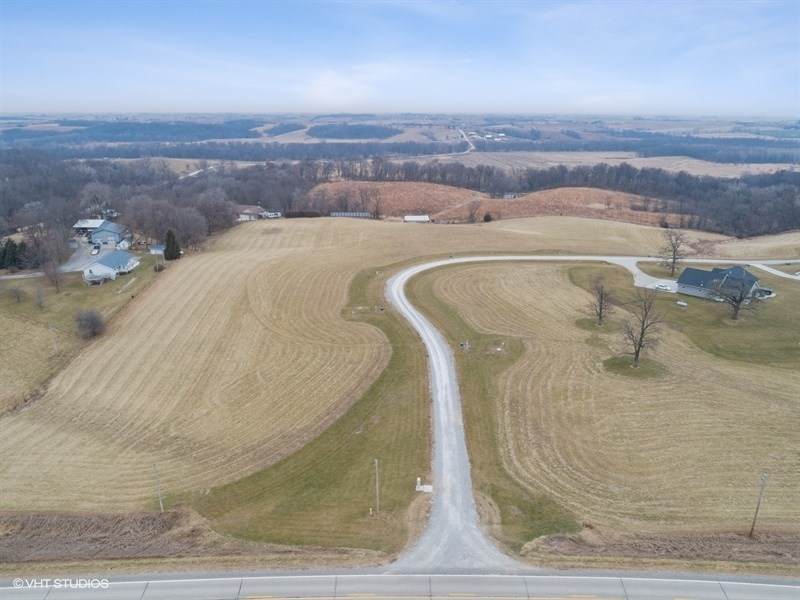 2817 Drive - Photo 1