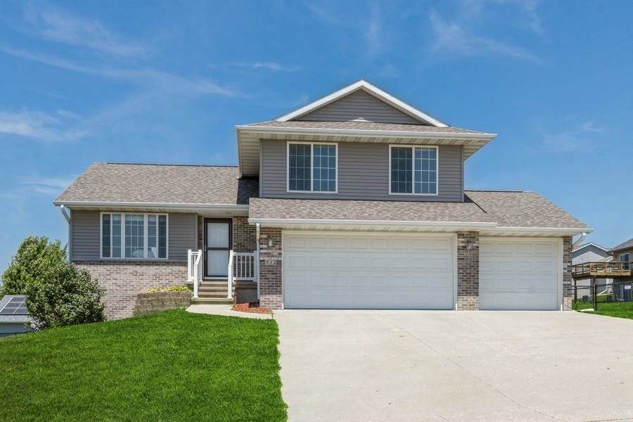 512 Jackson St - Photo 1