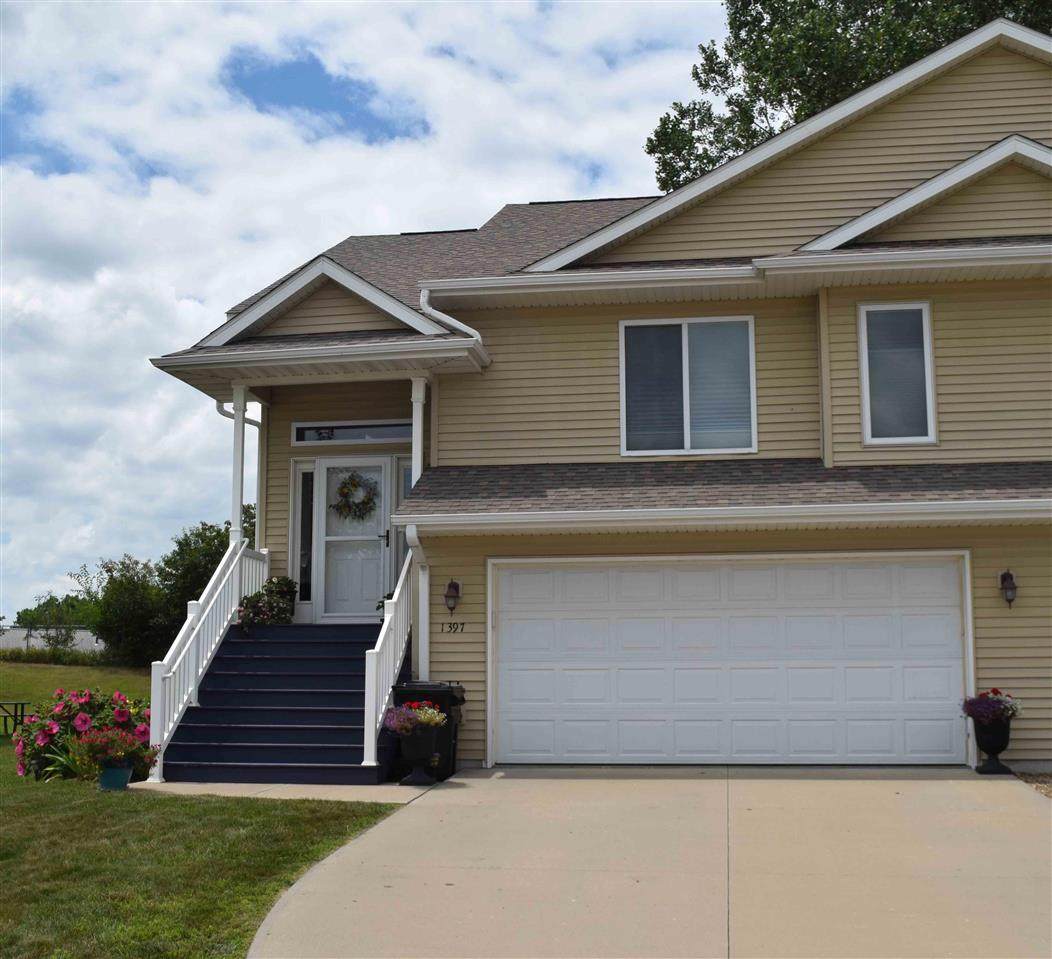 1397 Ozark Ridge - Photo 1