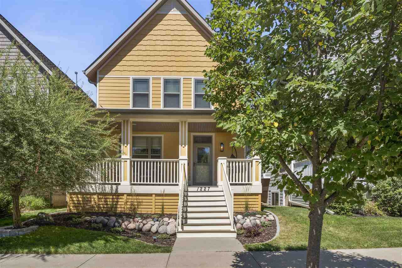 1227 Swisher St - Photo 1
