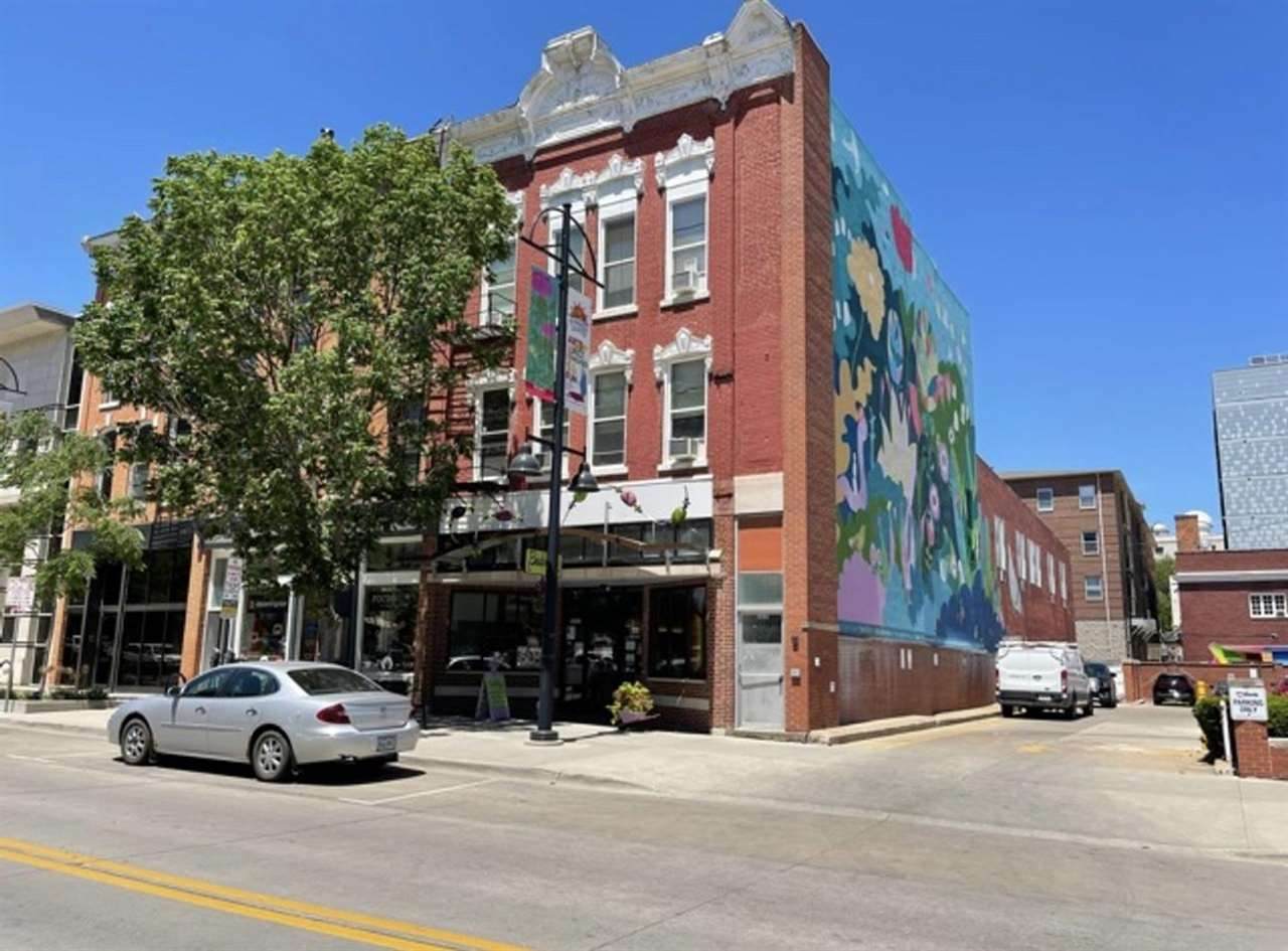 220 Washington Street - Photo 1