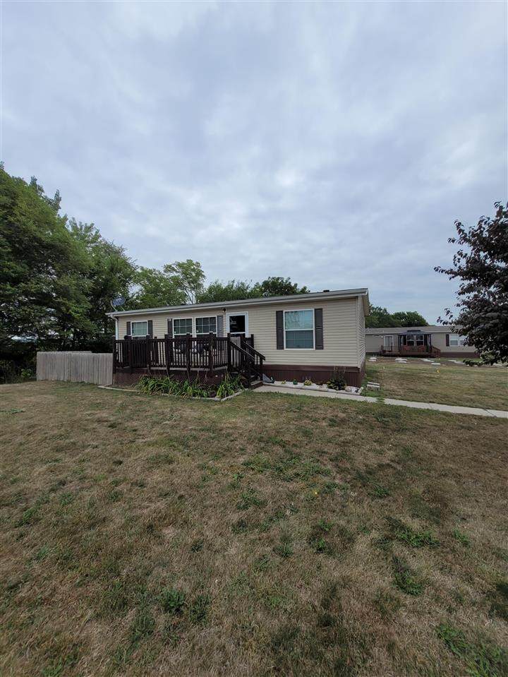 332 Mosswood Lane - Photo 1