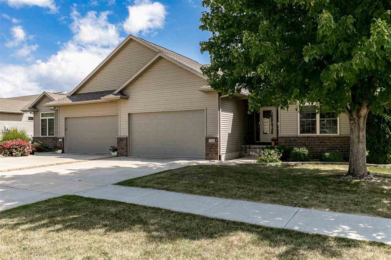 726 Croell Ave - Photo 1