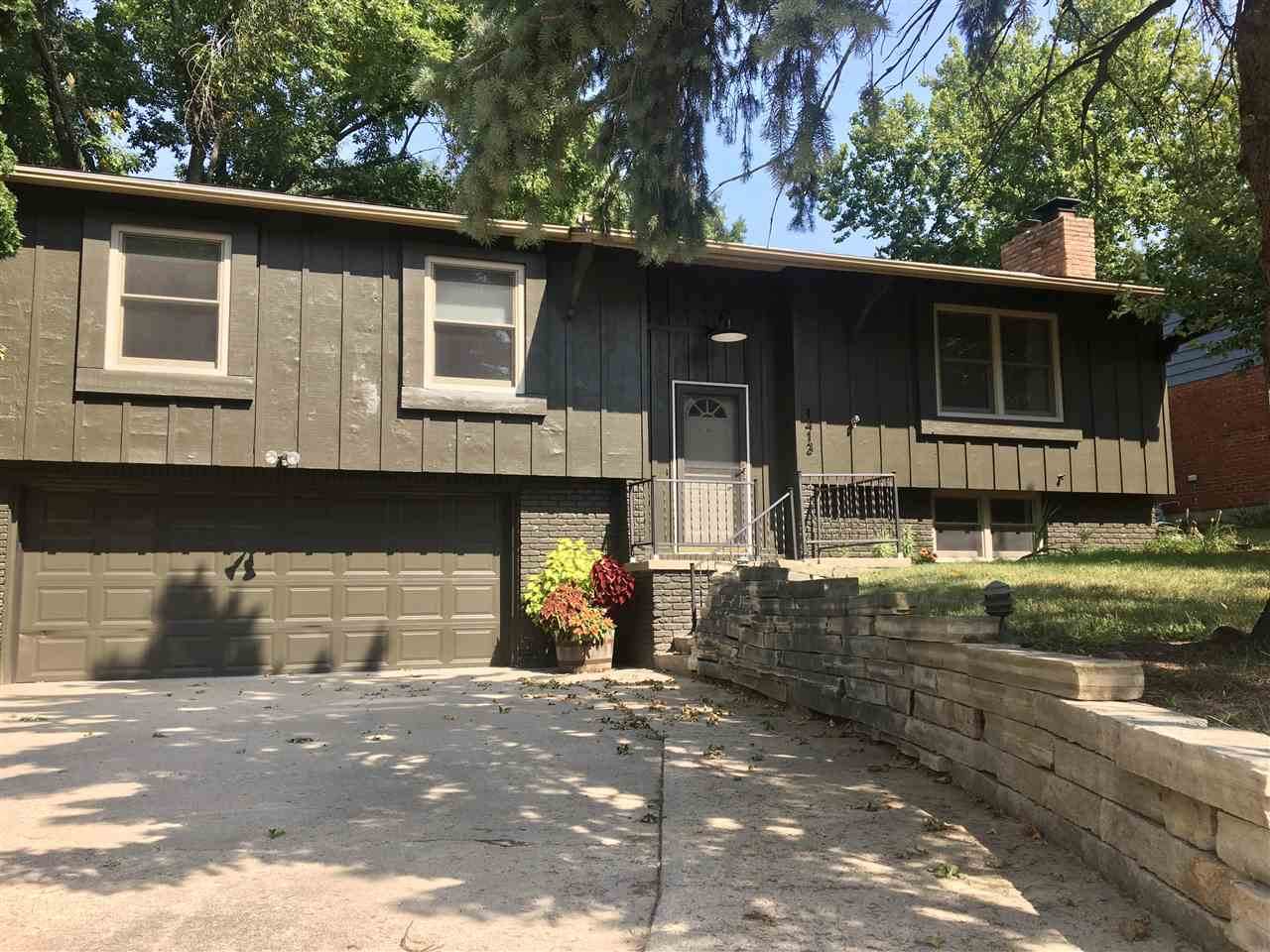 1413 10th St - Photo 1