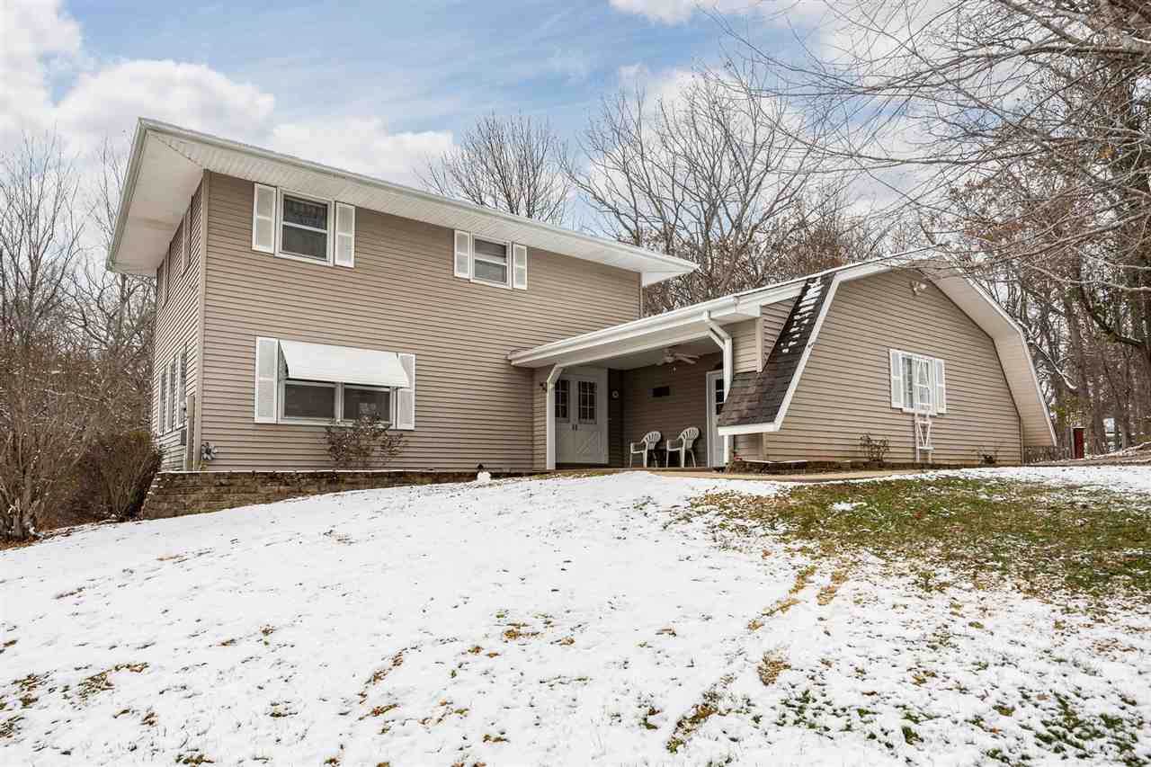 1601 Oak View Dr Ne - Photo 1