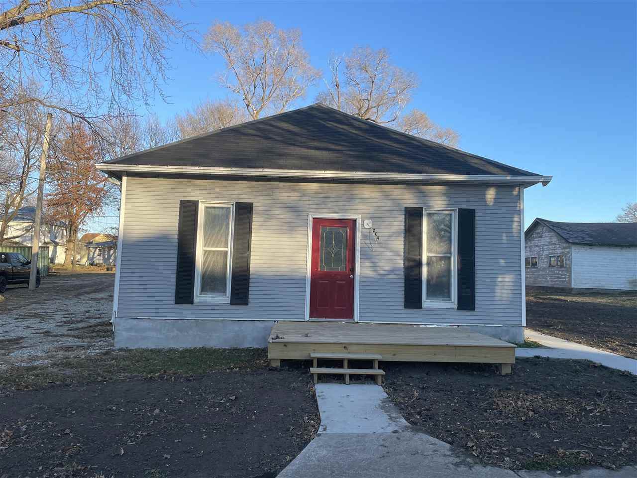 204 Main St. - Photo 1
