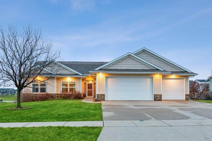 551 Doe Ave - Photo 1