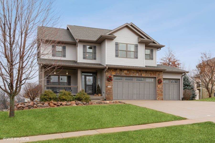 2035 Glen Oaks Dr - Photo 1