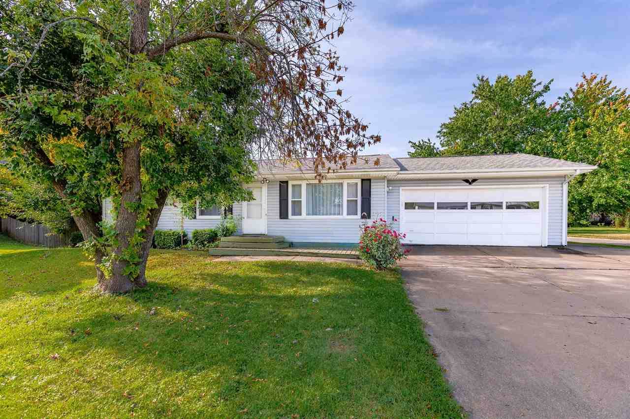 1009 Sandusky Dr - Photo 1